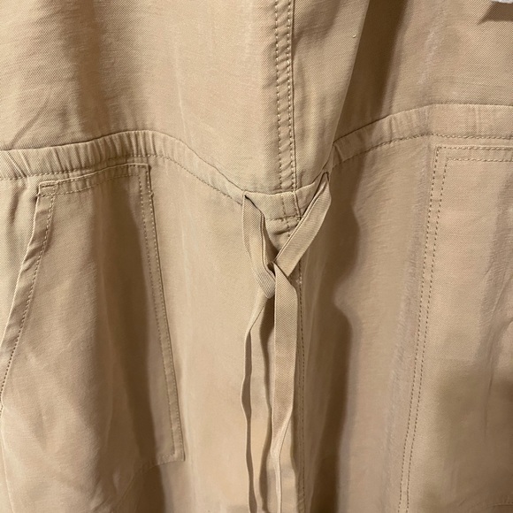 Jumper - Picture 3 of 8